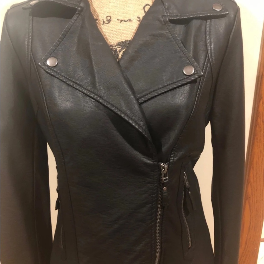 Max Studio Leather Jacket - image 2